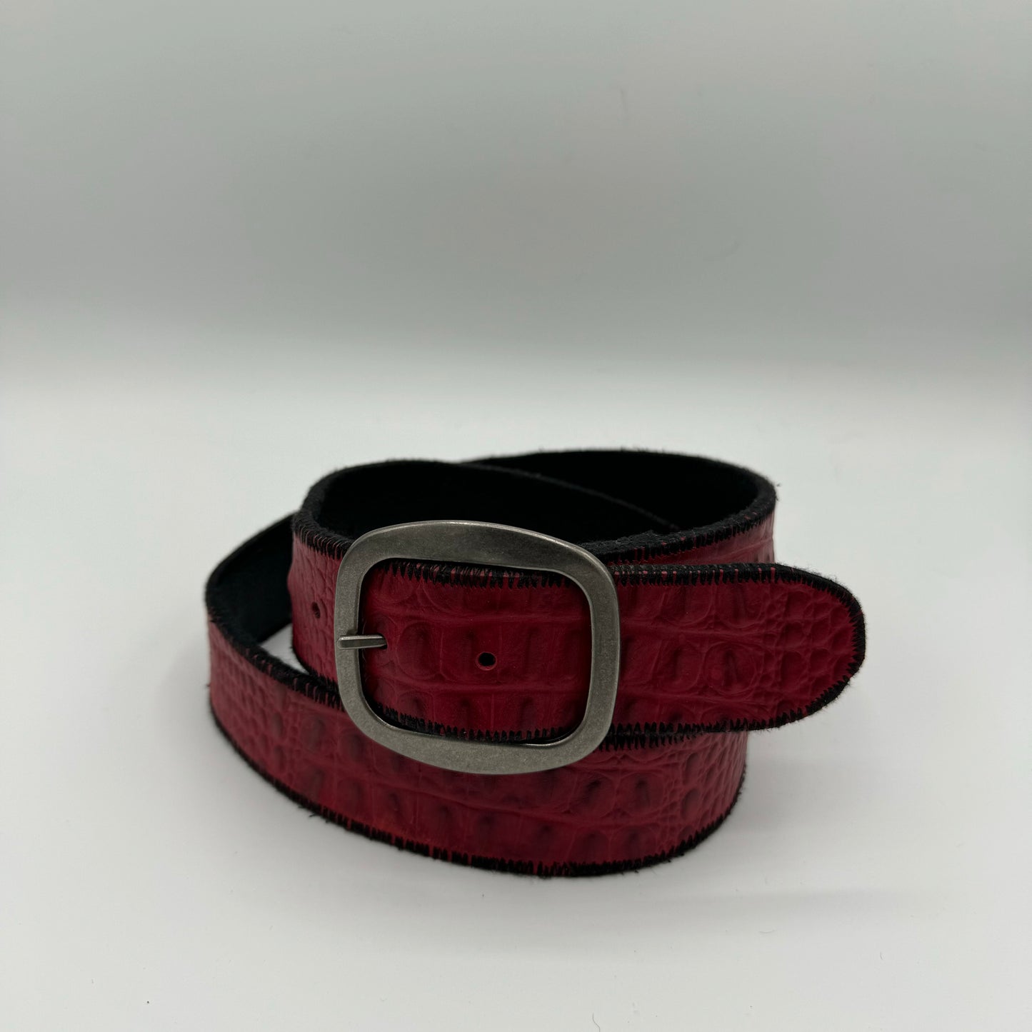 Crimson Crocodile Belt